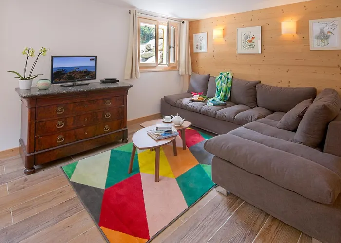 La Creusettaz Happy * شامونكس